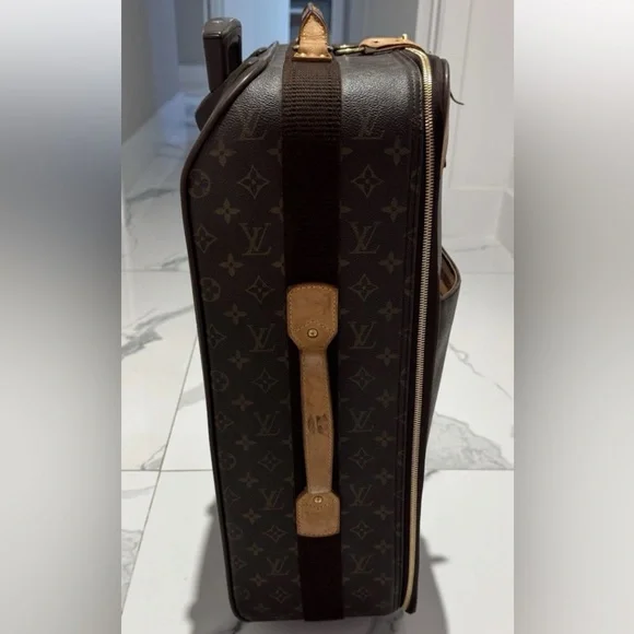 TRADES WELCOME Louis Vuitton Pegase 60 Monogram Roller - Picture 2 of 8